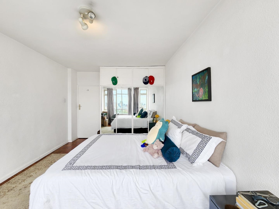 To Let 1 Bedroom Property for Rent in Gardens Western Cape